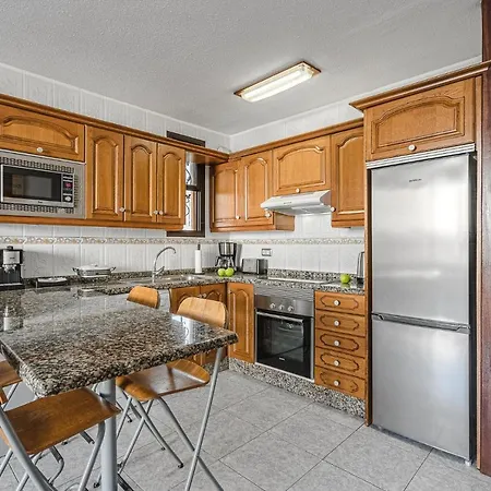 -2 Minute From The Beach. شقة *