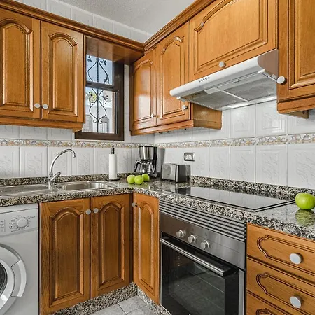 -2 Minute From The Beach. * بلايا ذي لاس أميريكاس